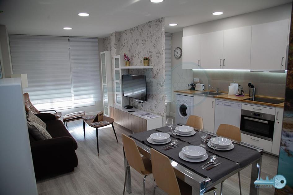 Apartment Muy Centrico Y Diseno Moderno 7' Laurel Vivienda De Uso Turistico Logrono Exterior photo